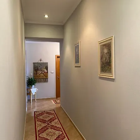 Apartment Persa