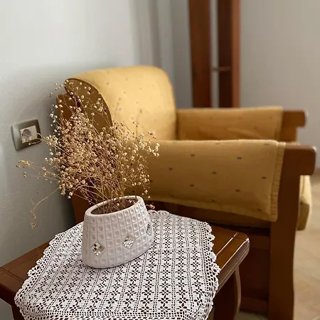 Persa Gjirokastër
